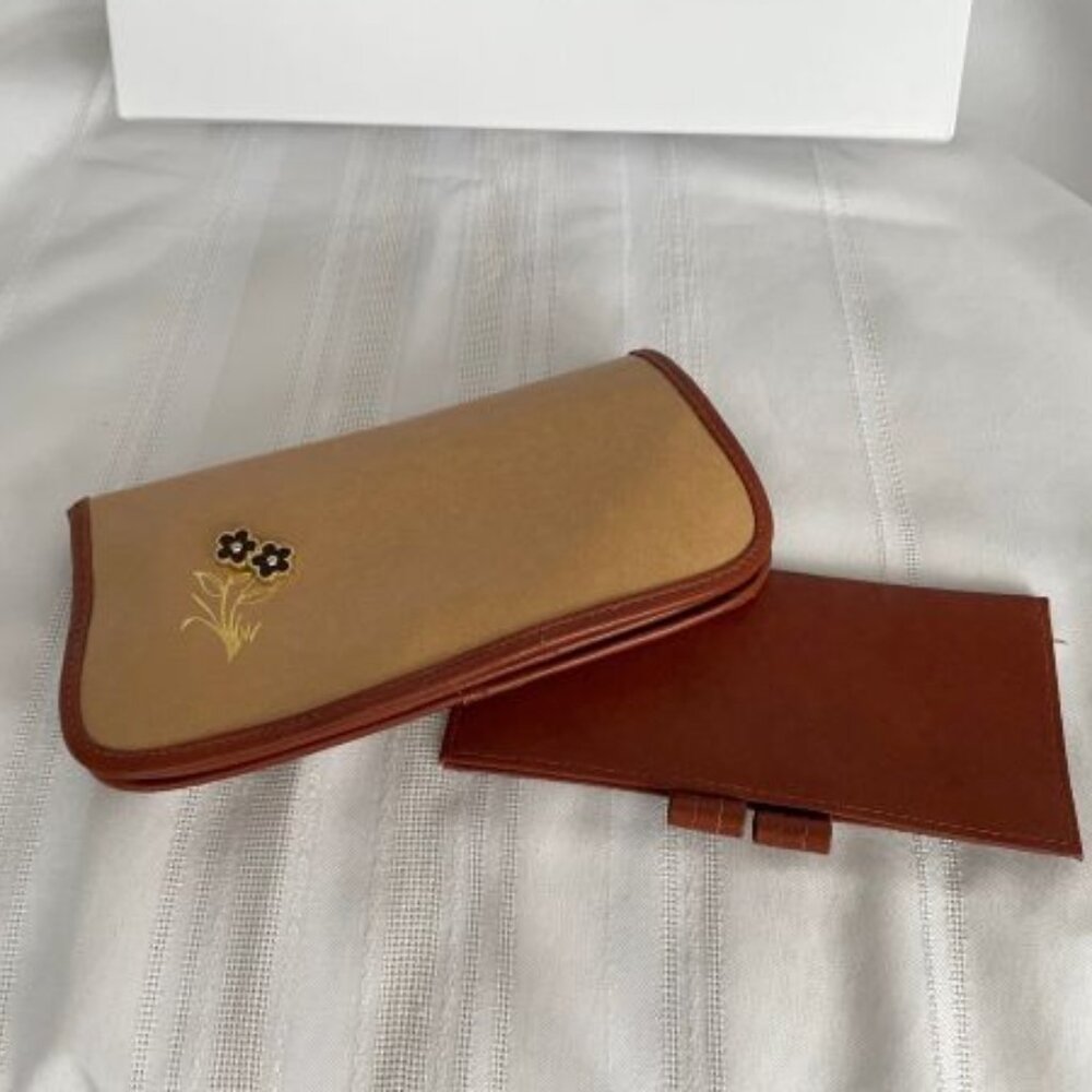 Roger Gimbel Vintage Tan Wallet Never Used Made in Hong Kong
